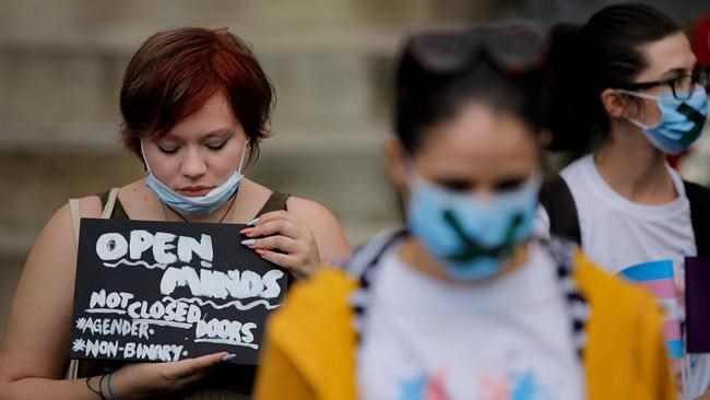 Calls for Romania's president to reject gender studies ban | iNFOnews.ca