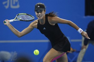Top-seeded Bouchard wins opener in Linz; Cibulkova, Lisicki beaten; Ivanovic withdraws injured | iNFOnews.ca CP30203741