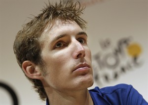 Luxembourg rider Andy Schleck pulls out of Tour de France due to spine injury | iNFOnews.ca CP18783931