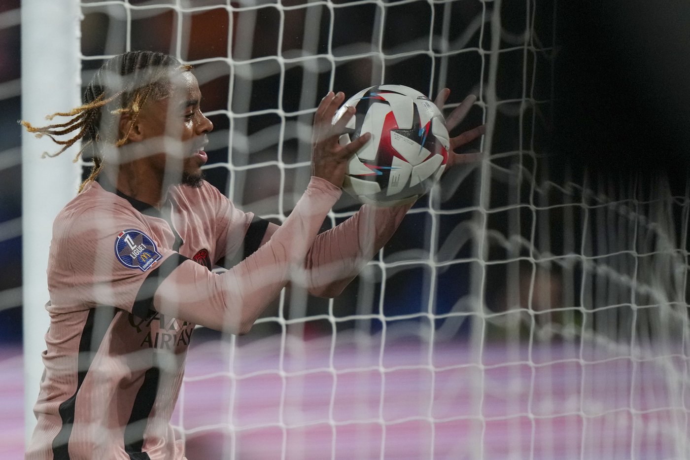 Barcola scores twice as PSG extends unbeaten run in France with 3-1 win over Rennes | iNFOnews.ca Barcola scores twice as PSG extends unbeaten run in France with 3-1 win over Rennes | iNFOnews.ca
