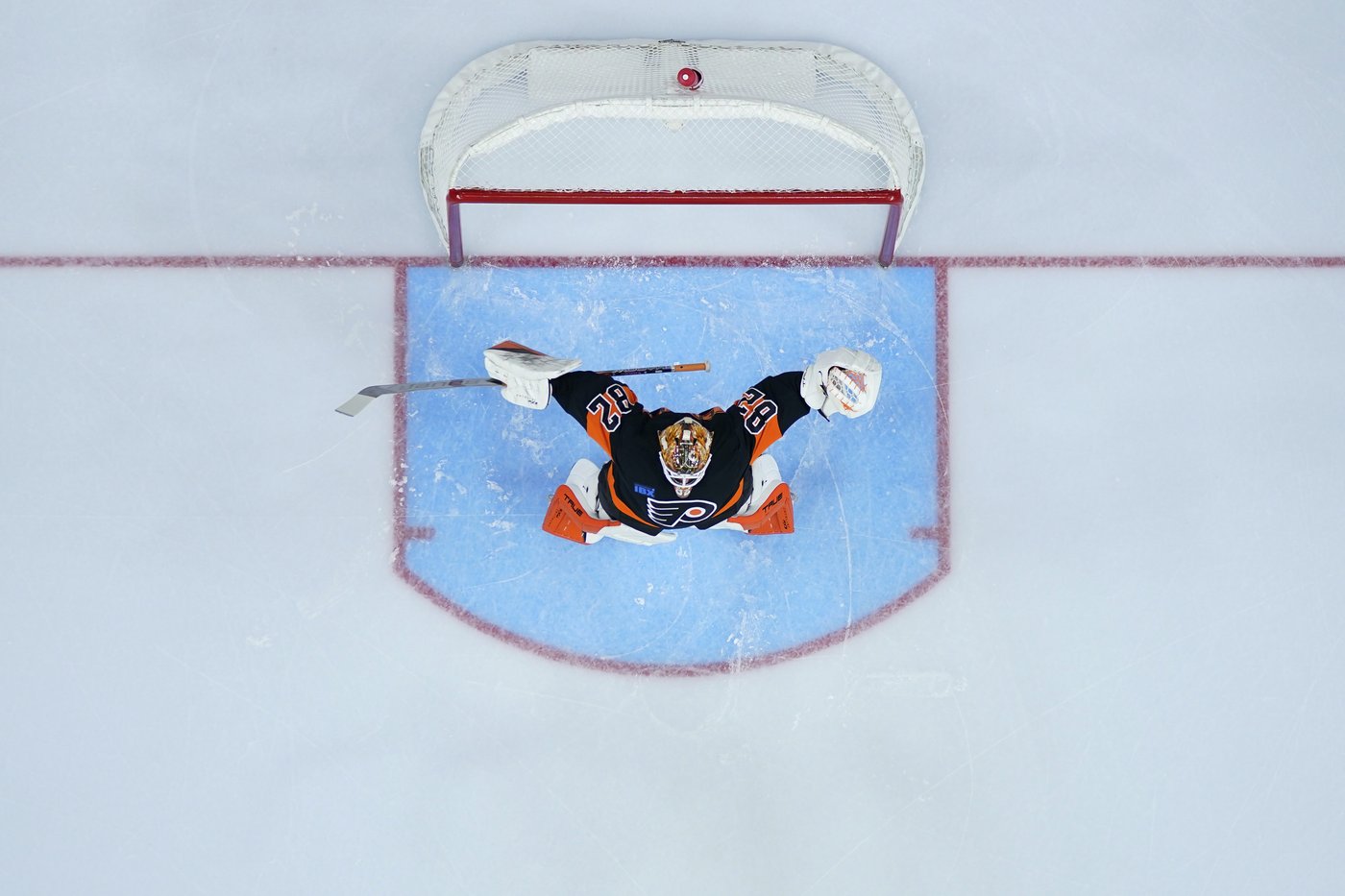 Travis Konecny scores twice to lift the Flyers over the Sabres 5-2 | iNFOnews.ca