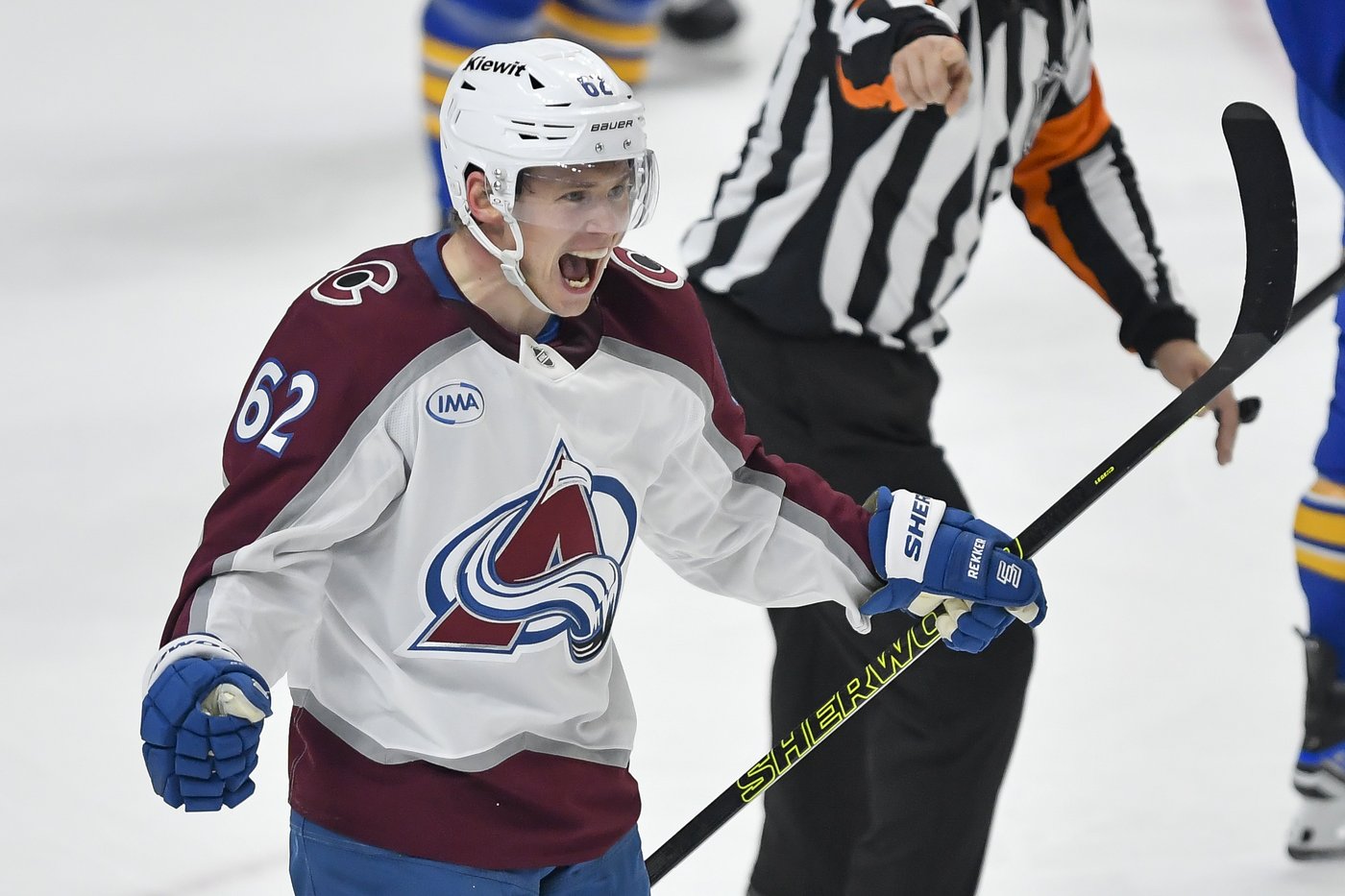 Another Colorado comeback: Avalanche rally from 4-goal deficit this time in 5-4 win over Sabres | iNFOnews.ca