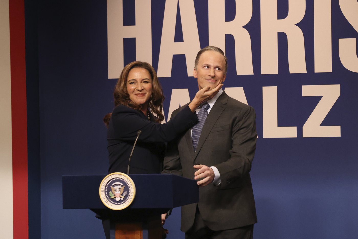 Maya Rudolph as Harris and Dana Carvey as Biden open the 50th season of 'Saturday Night Live' | iNFOnews.ca Maya Rudolph as Harris and Dana Carvey as Biden open the 50th season of 'Saturday Night Live' | iNFOnews.ca