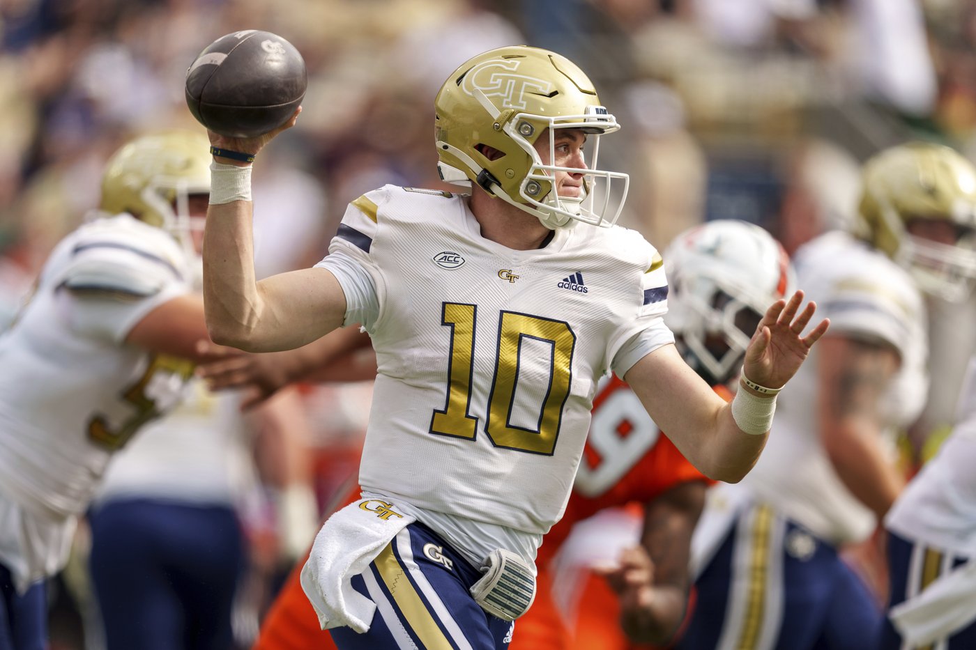NC State is aiming to end Georgia Tech's unbeaten run at its home stadium and gain bowl eligibility | iNFOnews.ca NC State is aiming to end Georgia Tech's unbeaten run at its home stadium and gain bowl eligibility | iNFOnews.ca
