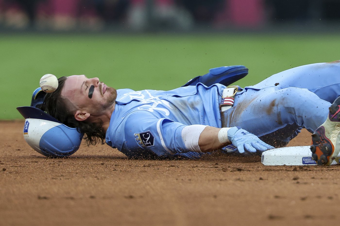 Bobby Witt Jr.'s 2-run homer in eighth lifts Royals over Tigers 3-1 | iNFOnews.ca