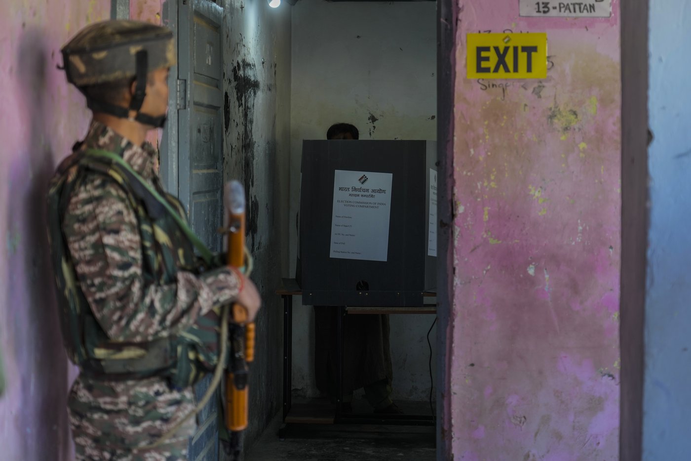 Indian-controlled Kashmir votes in final phase of polls to elect local government | iNFOnews.ca