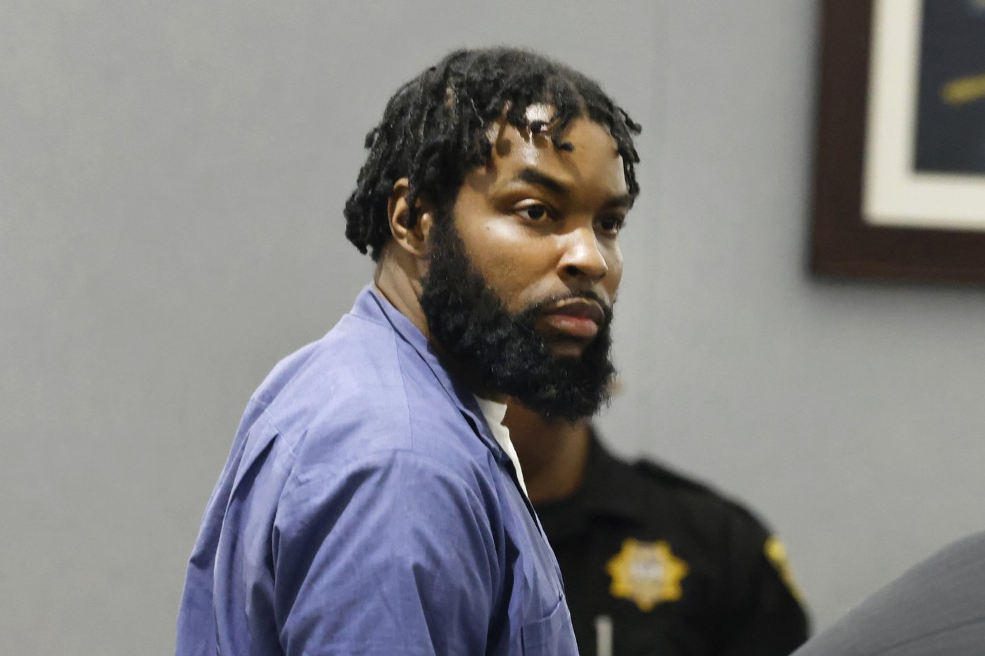 Man who jumped a desk to attack a Nevada judge in the courtroom is sentenced | iNFOnews.ca Man who jumped a desk to attack a Nevada judge in the courtroom is sentenced | iNFOnews.ca