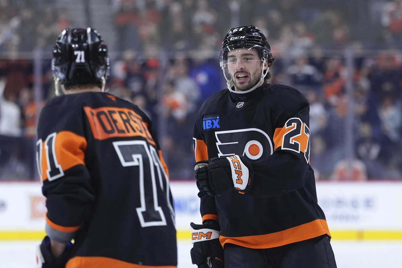 Cates scores twice to help Flyers rally to beat Panthers 4-3 | iNFOnews.ca Cates scores twice to help Flyers rally to beat Panthers 4-3 | iNFOnews.ca