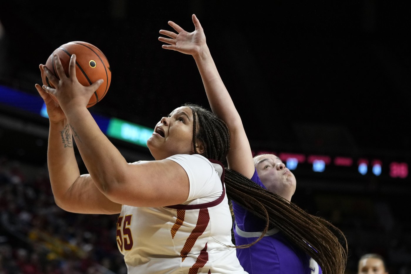 Crooks scores 26 points, Ryan records 13 assists in No. 8 Iowa State's 80-47 win over St. Thomas | iNFOnews.ca