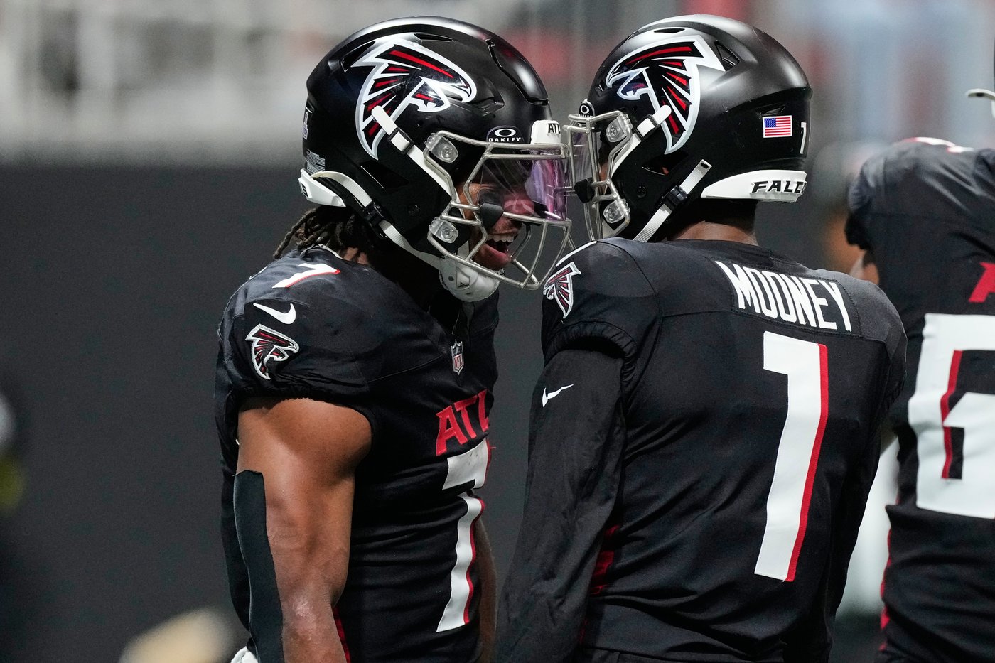 Wide receiver Darnell Mooney will miss Falcons' game against Bills because of hamstring injury | iNFOnews.ca Wide receiver Darnell Mooney will miss Falcons' game against Bills because of hamstring injury | iNFOnews.ca