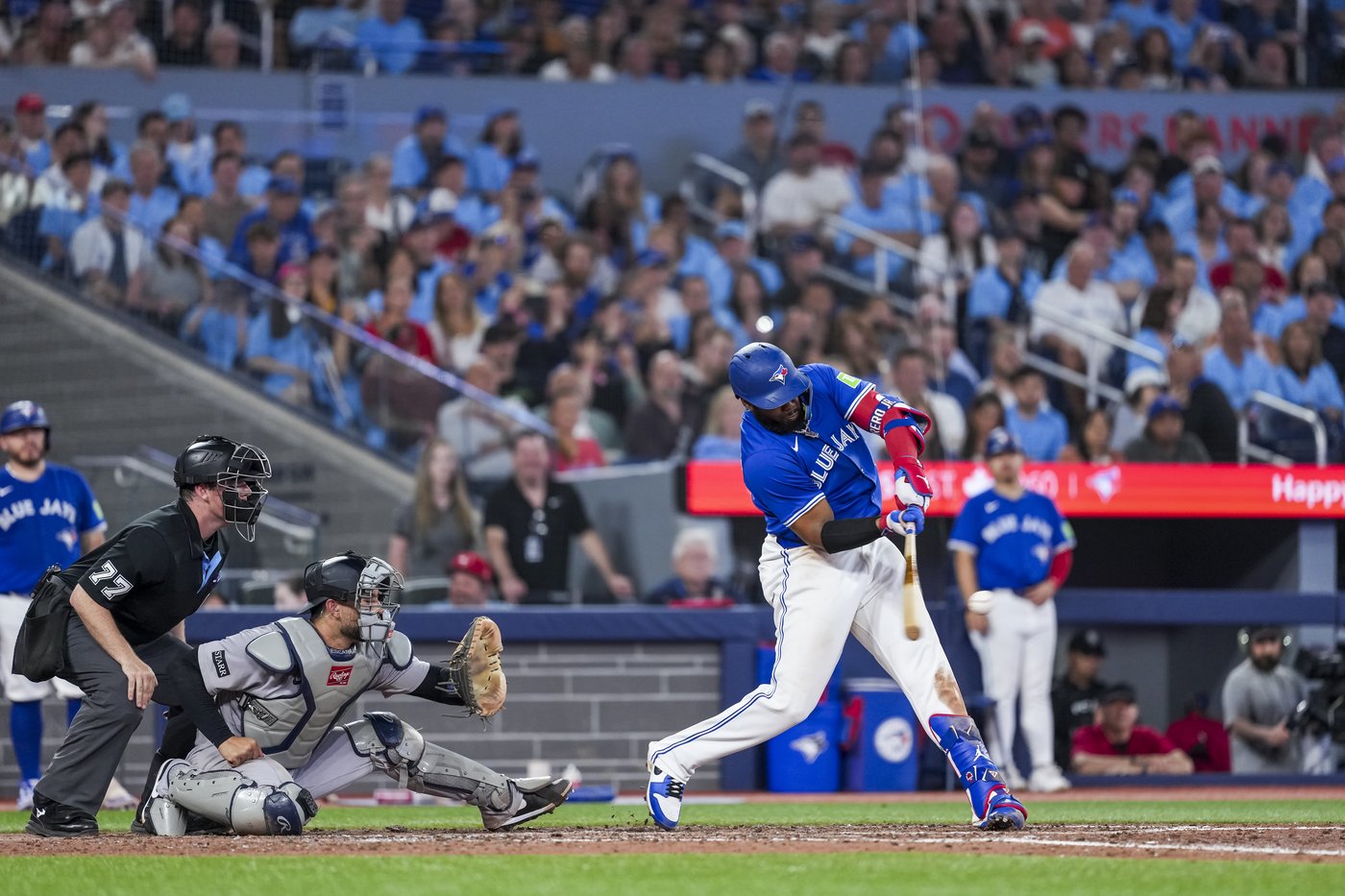 Blue Jays' Vladimir Guerrero Jr. named American League all-star starter | iNFOnews.ca