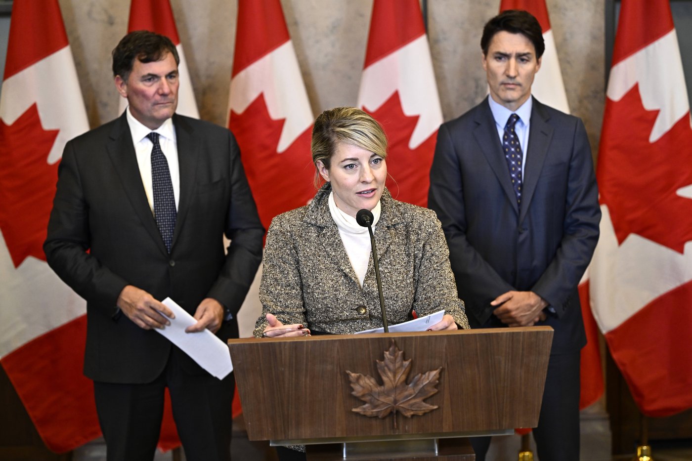 LeBlanc and Joly offer little details about visit with Trump's team in Florida | iNFOnews.ca LeBlanc and Joly offer little details about visit with Trump's team in Florida | iNFOnews.ca