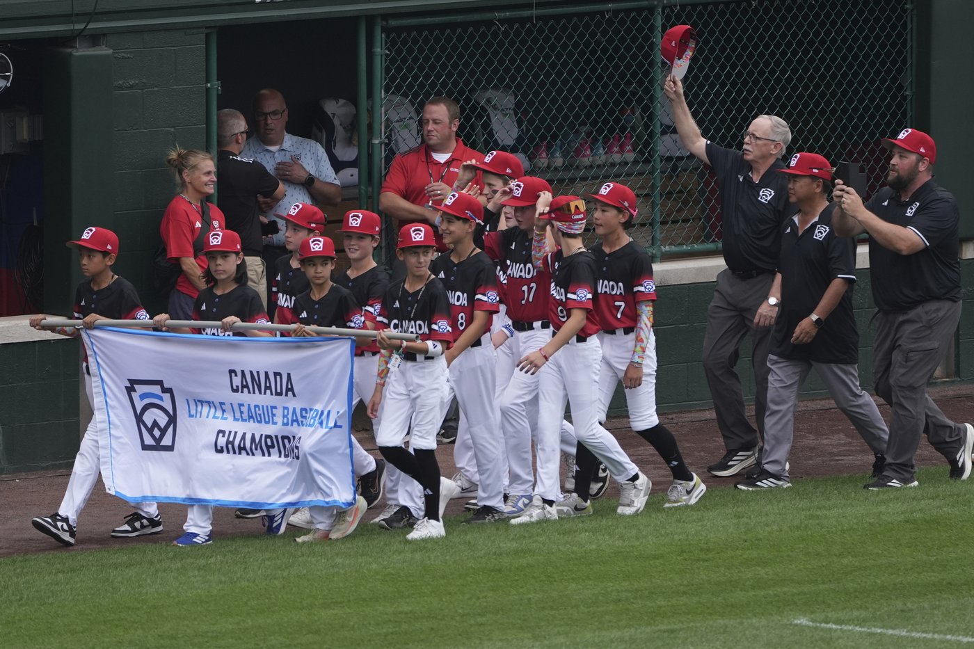Photo Gallery: Canada at the Little League World Series | iNFOnews.ca