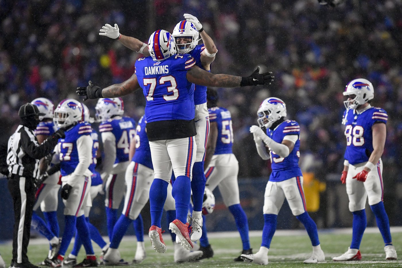 Josh Allen scores 2 TDs, Bills force 3 turnovers to beat Ravens 27-25 and reach AFC title game | iNFOnews.ca Josh Allen scores 2 TDs, Bills force 3 turnovers to beat Ravens 27-25 and reach AFC title game | iNFOnews.ca
