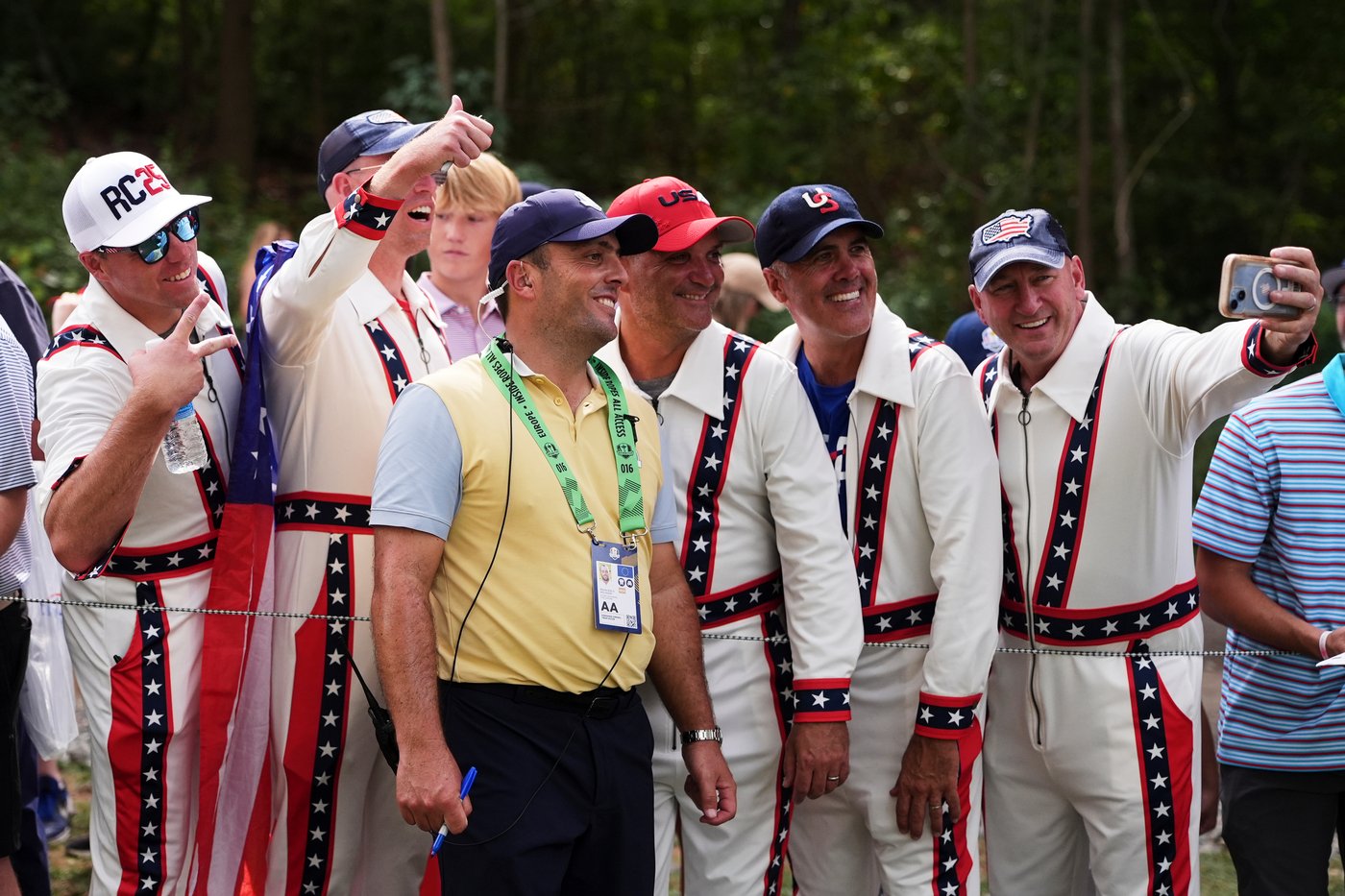 From World Cup to Ryder Cup: Soccer great Gianfranco Zola gives European team a lift | iNFOnews.ca From World Cup to Ryder Cup: Soccer great Gianfranco Zola gives European team a lift | iNFOnews.ca