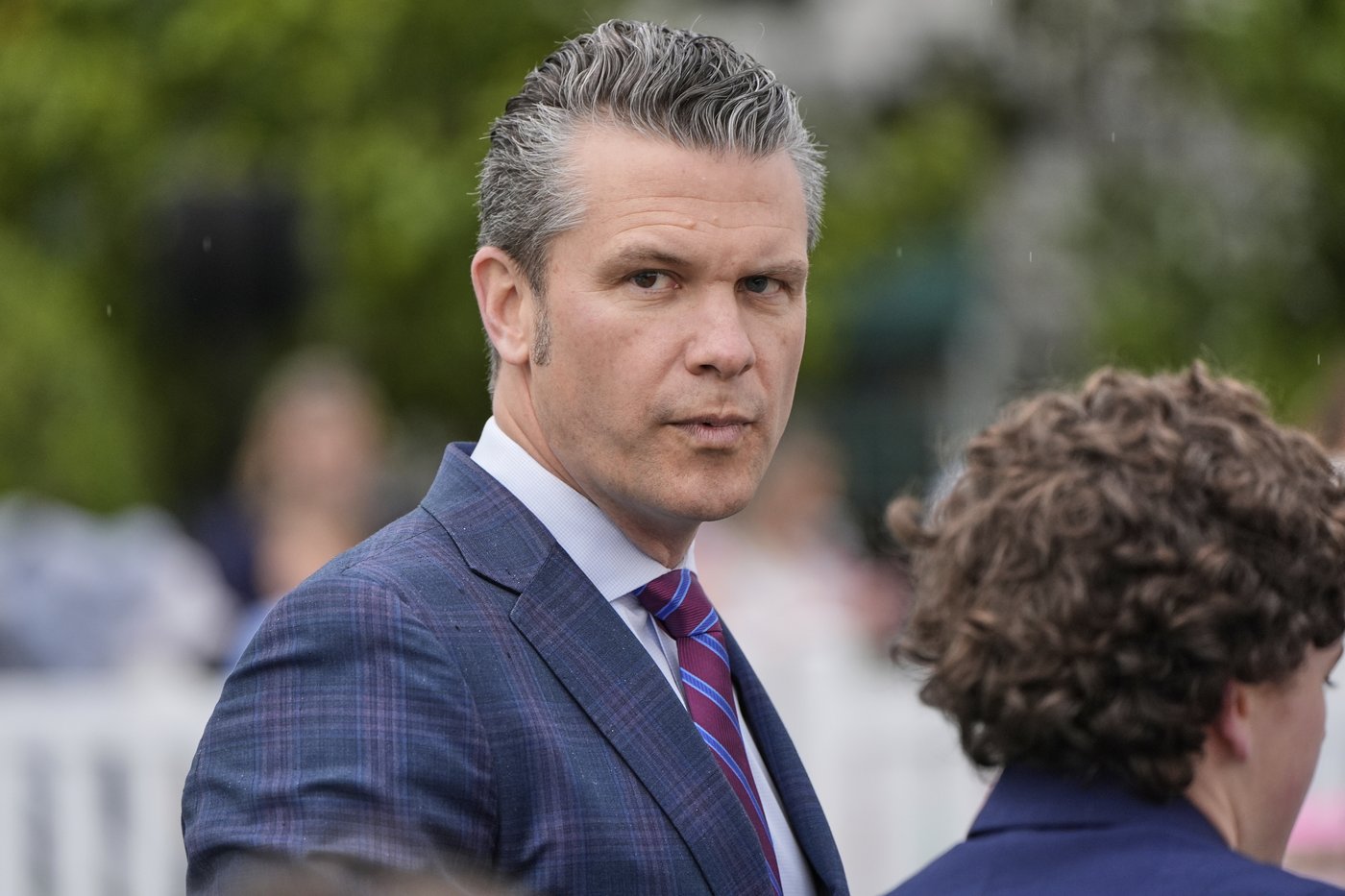 White House voices support for Hegseth as a new Signal chat revelation stirs fresh Pentagon turmoil | iNFOnews.ca