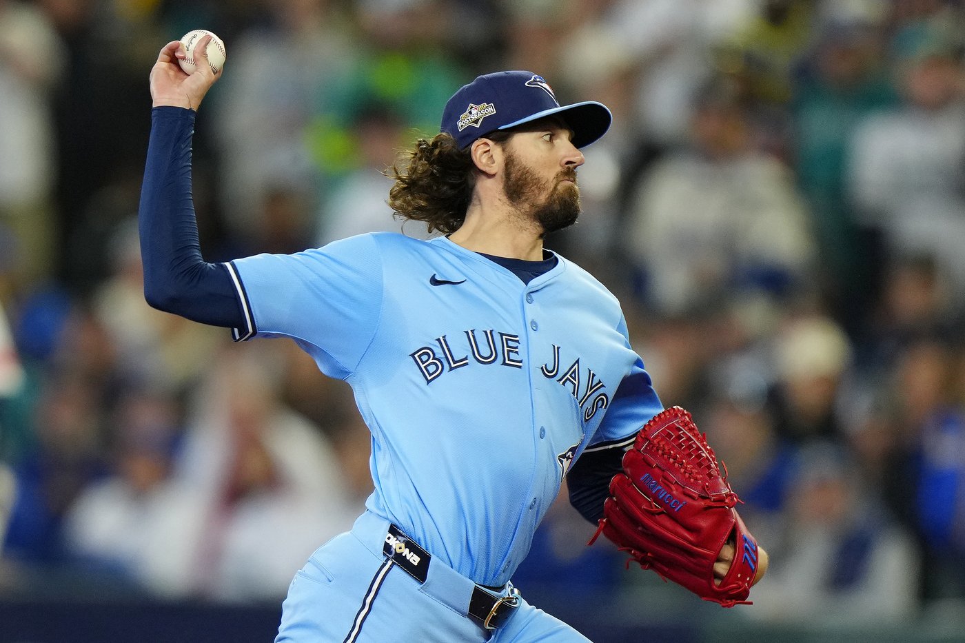 Photo Gallery: Mariners take 3-2 lead in ALCS with 6-2 win in Game 5 | iNFOnews.ca