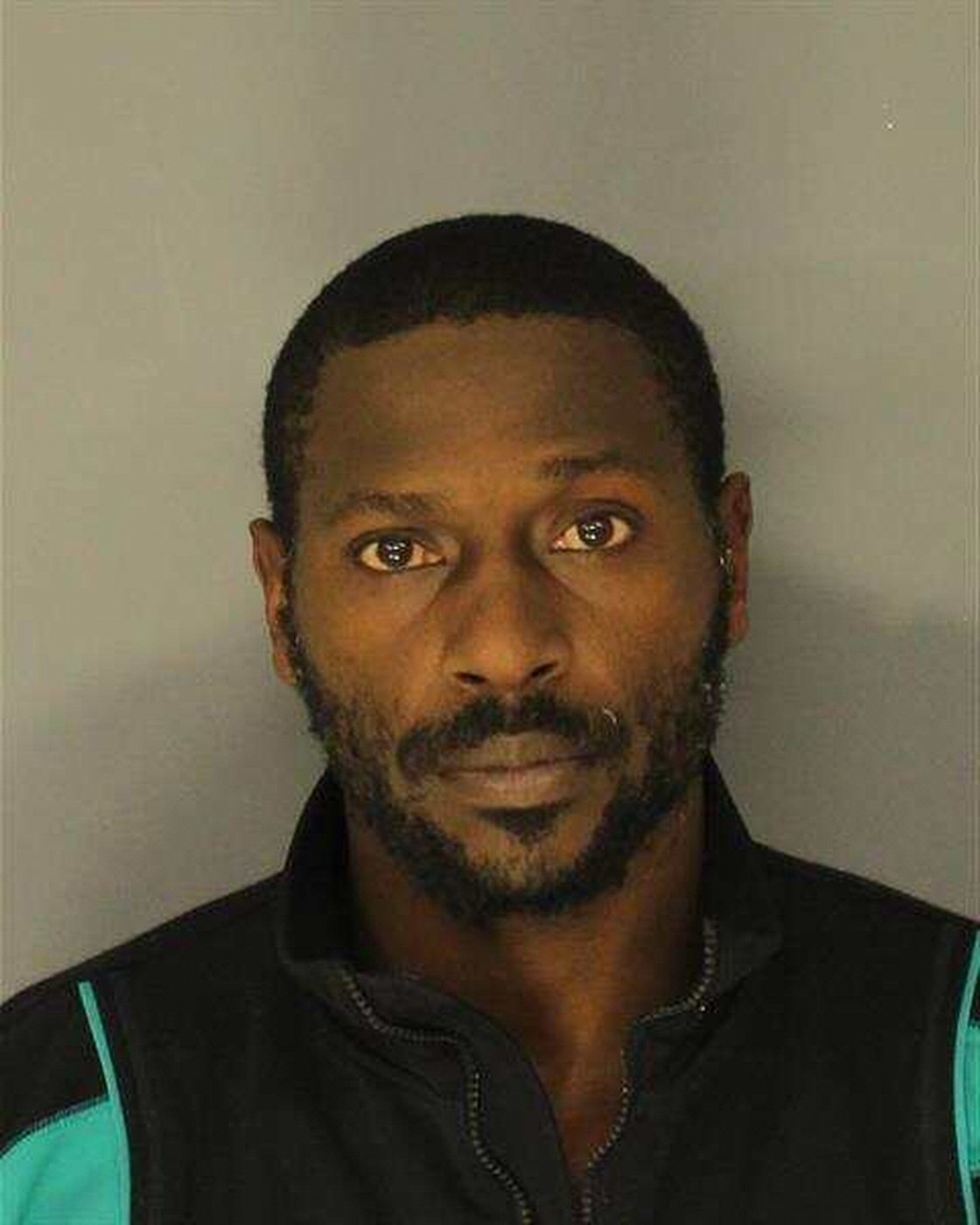 Ex-NFL player Antonio Brown waives extradition on attempted murder charge, will return to Miami | iNFOnews.ca Ex-NFL player Antonio Brown waives extradition on attempted murder charge, will return to Miami | iNFOnews.ca
