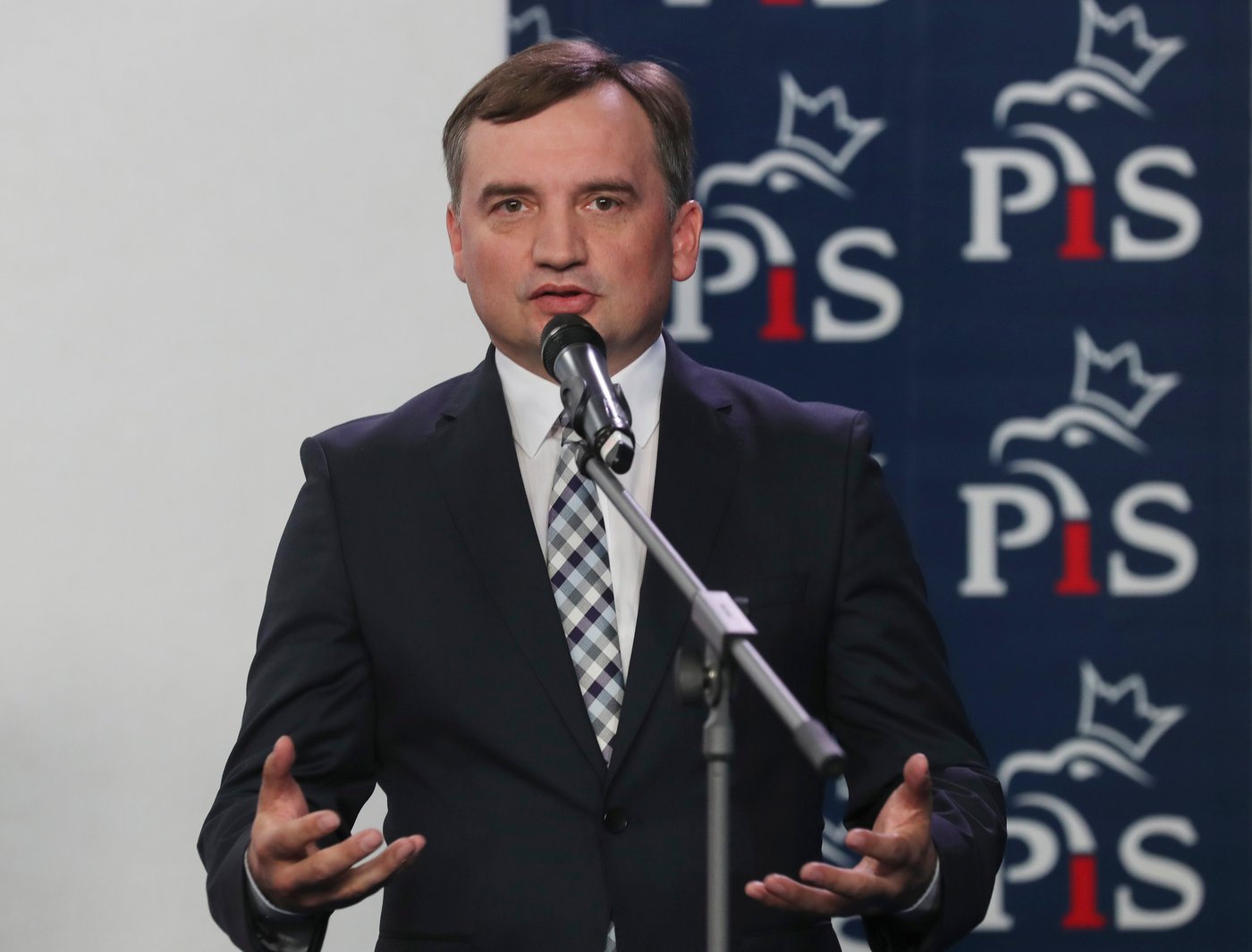 Polish prosecutors seek charges against ex-justice minister for misuse of funds | iNFOnews.ca Polish prosecutors seek charges against ex-justice minister for misuse of funds | iNFOnews.ca