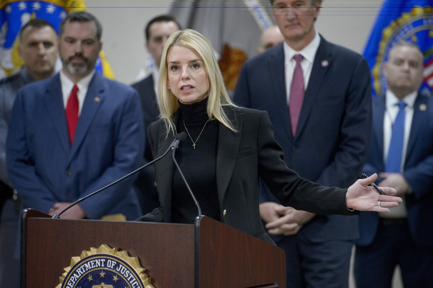 Justice Department moves to drop case against alleged top MS-13 leader, seeks to deport him instead | iNFOnews.ca Justice Department moves to drop case against alleged top MS-13 leader, seeks to deport him instead | iNFOnews.ca