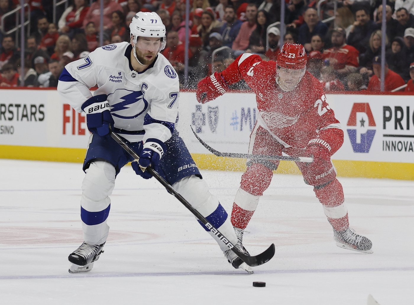 Lightning's Hedman shifts focus to captaining Sweden: 'Time to flip the switch' | iNFOnews.ca