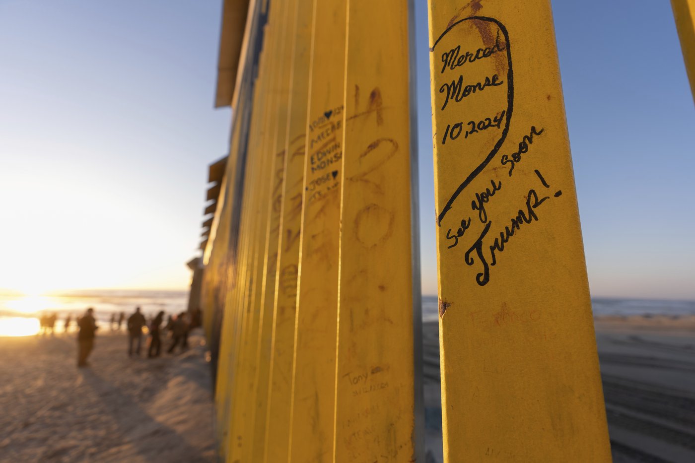 PHOTO COLLECTION: Trump Immigration | iNFOnews.ca
