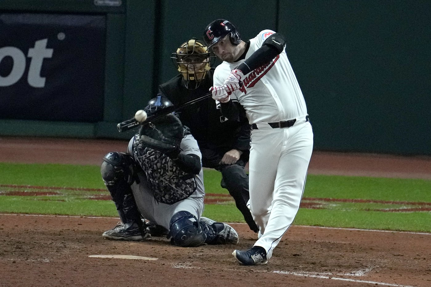Fry's 2-run homer in 10th sends Guardians to stunning 7-5 win over Yankees | iNFOnews.ca Fry's 2-run homer in 10th sends Guardians to stunning 7-5 win over Yankees | iNFOnews.ca