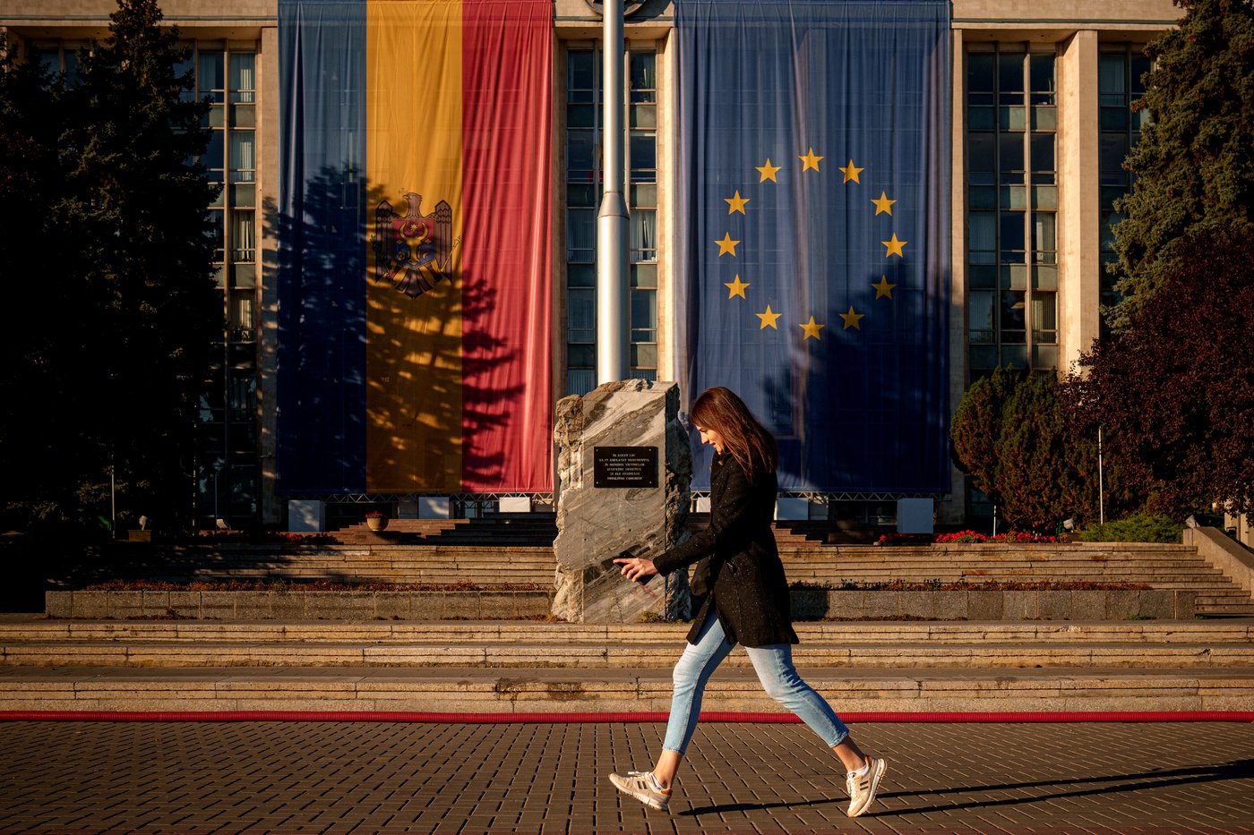 Moldovans to vote in critical parliamentary election fraught with Russian interference claims | iNFOnews.ca Moldovans to vote in critical parliamentary election fraught with Russian interference claims | iNFOnews.ca