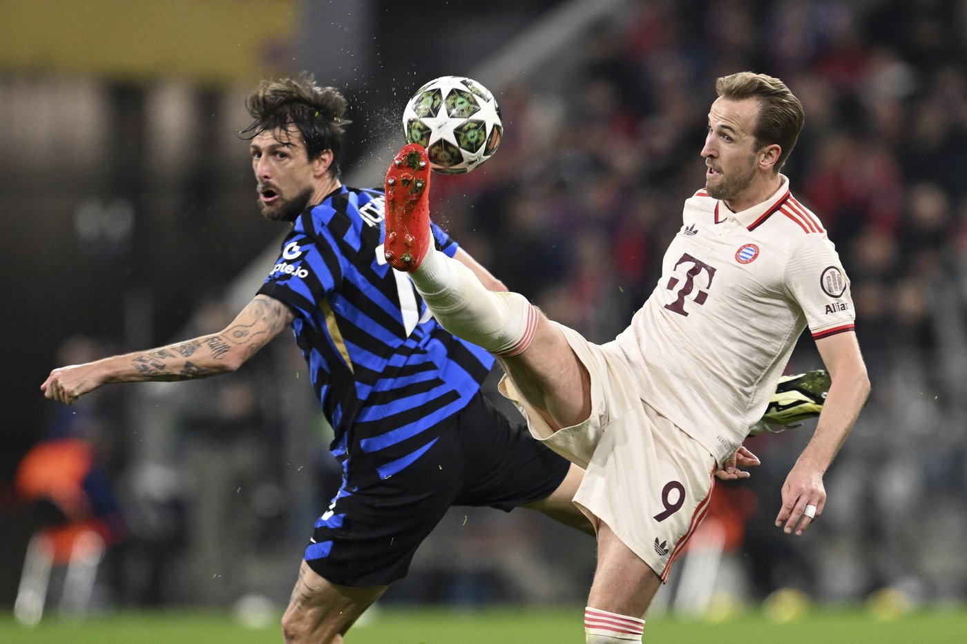 A 37-year-old cancer survivor keeps shutting down Europe's top strikers | iNFOnews.ca A 37-year-old cancer survivor keeps shutting down Europe's top strikers | iNFOnews.ca