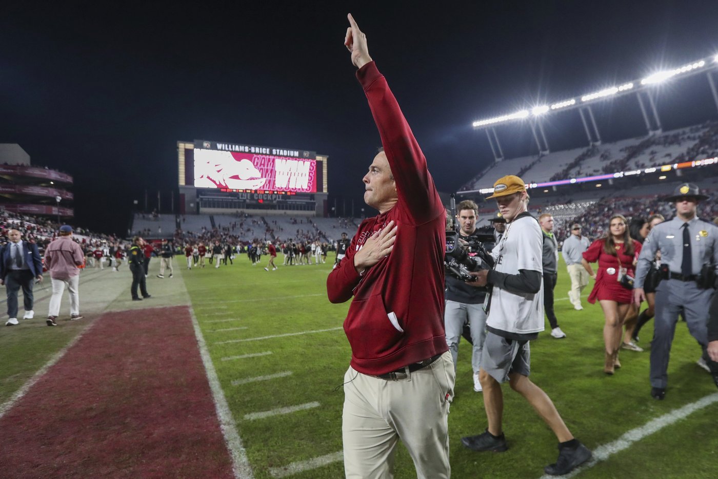 The wait is on for Palmetto rivals No. 17 Clemson and No. 19 South Carolina in another CFP audition | iNFOnews.ca The wait is on for Palmetto rivals No. 17 Clemson and No. 19 South Carolina in another CFP audition | iNFOnews.ca