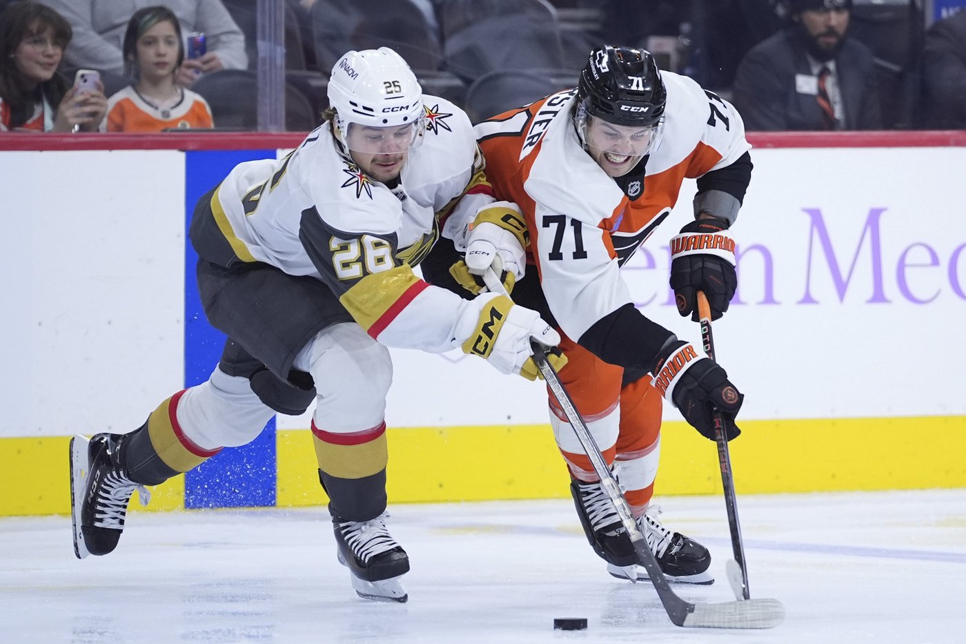 Eichel scores shootout winner as Golden Knights top Flyers 5-4 | iNFOnews.ca Eichel scores shootout winner as Golden Knights top Flyers 5-4 | iNFOnews.ca