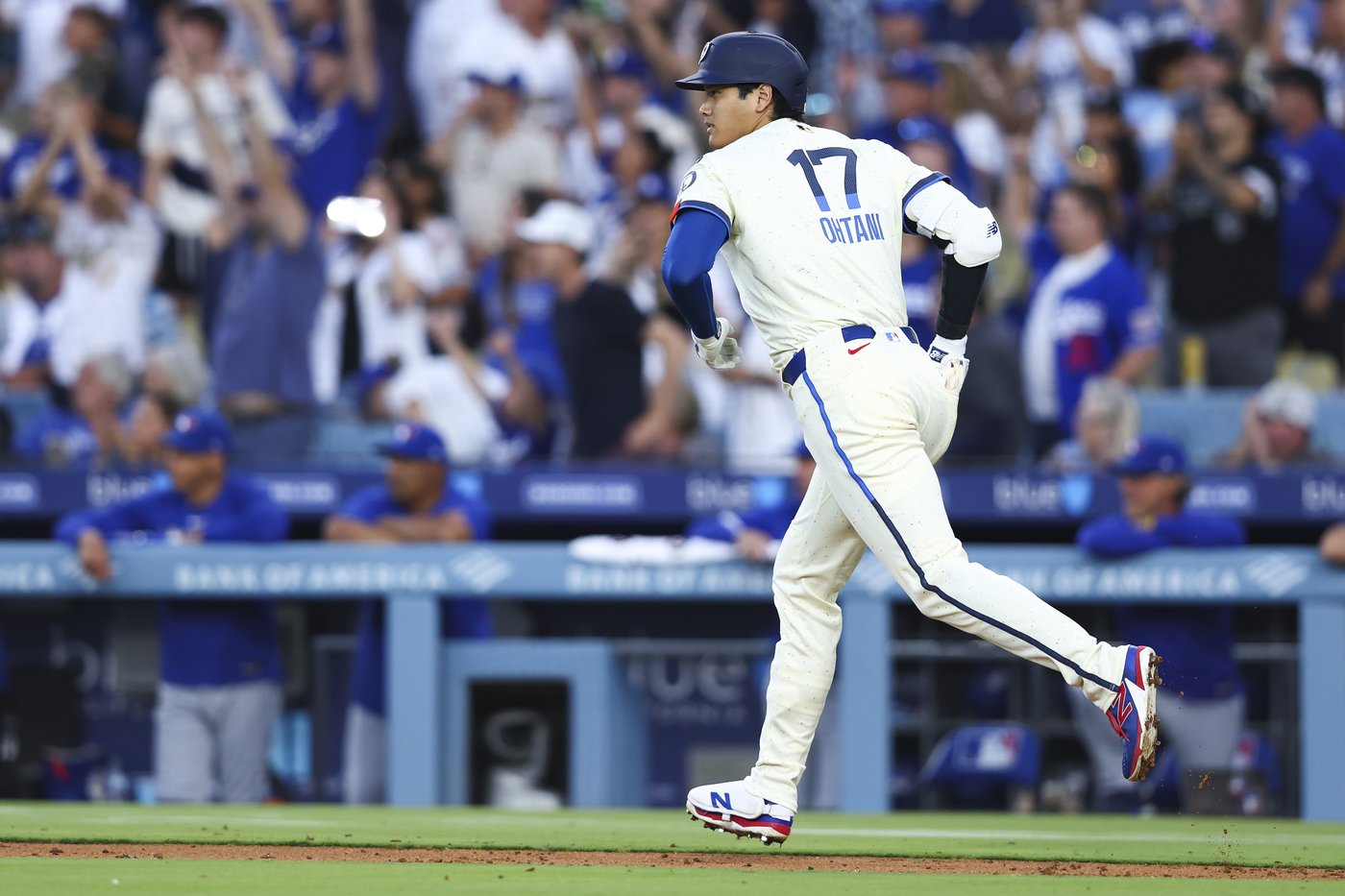 Ohtani hits 40th home run of the season in the Dodgers’ game against the Blue Jays | iNFOnews.ca Ohtani hits 40th home run of the season in the Dodgers’ game against the Blue Jays | iNFOnews.ca