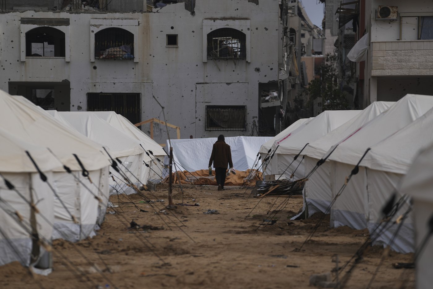 Trump doubles down on plan to empty Gaza. This is what he has said and what's at stake | iNFOnews.ca