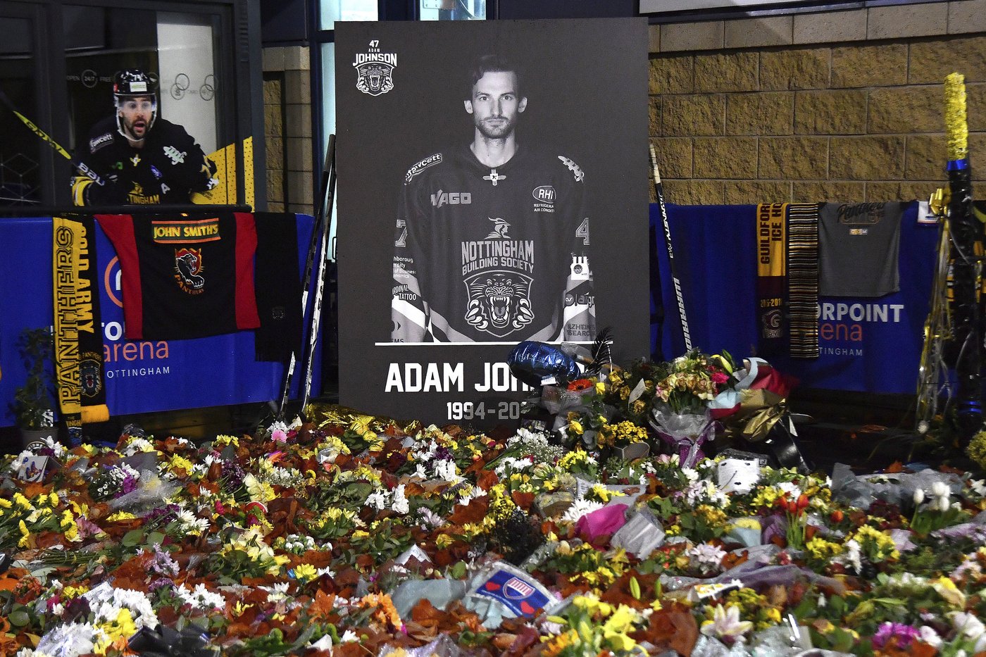 Matt Petgrave, whose skate fatally cut Adam Johnson's neck, signs in the ECHL | iNFOnews.ca