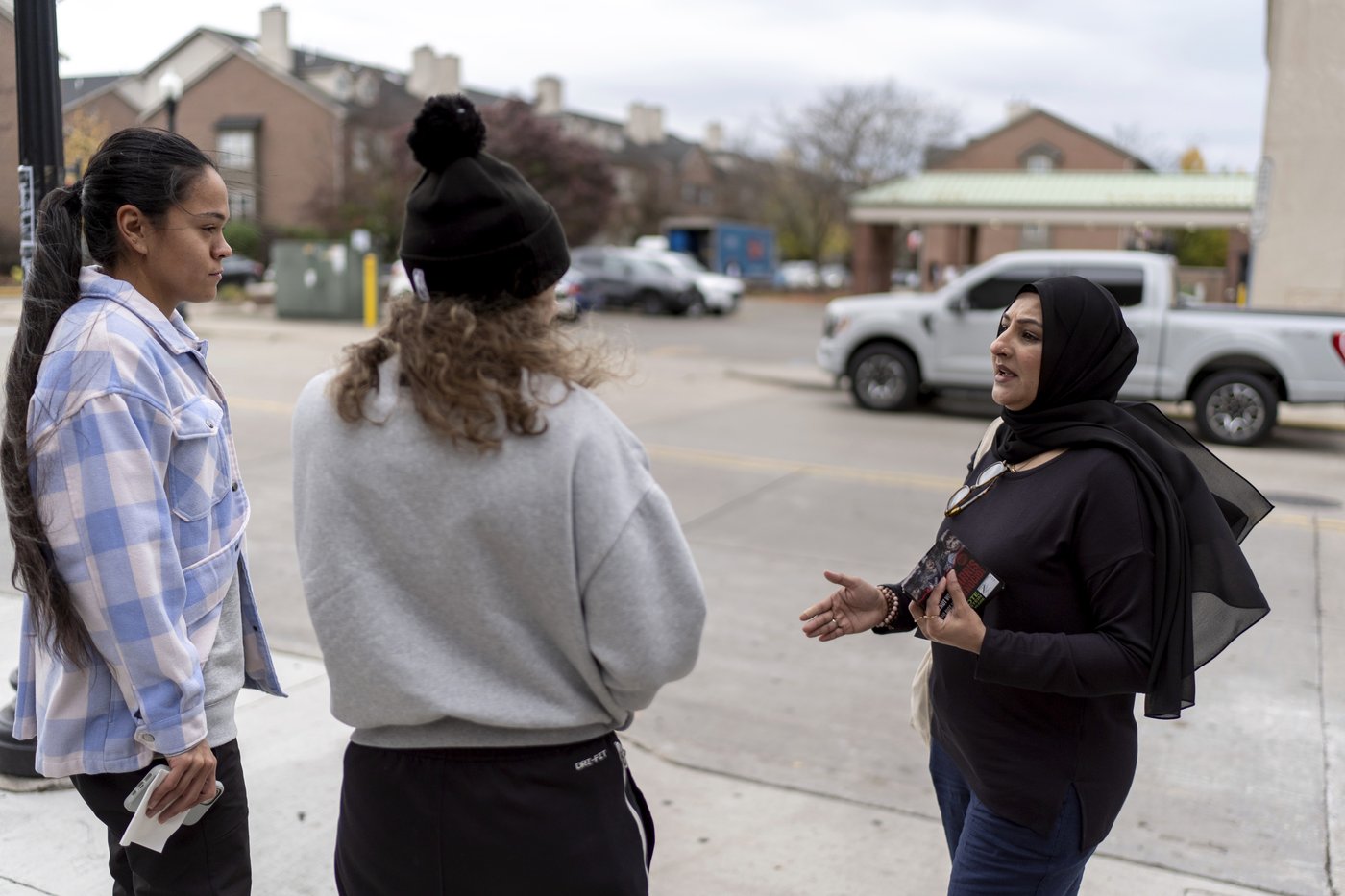 Trump breaks GOP losing streak in nation's largest majority-Arab city with a pivotal final week | iNFOnews.ca Trump breaks GOP losing streak in nation's largest majority-Arab city with a pivotal final week | iNFOnews.ca