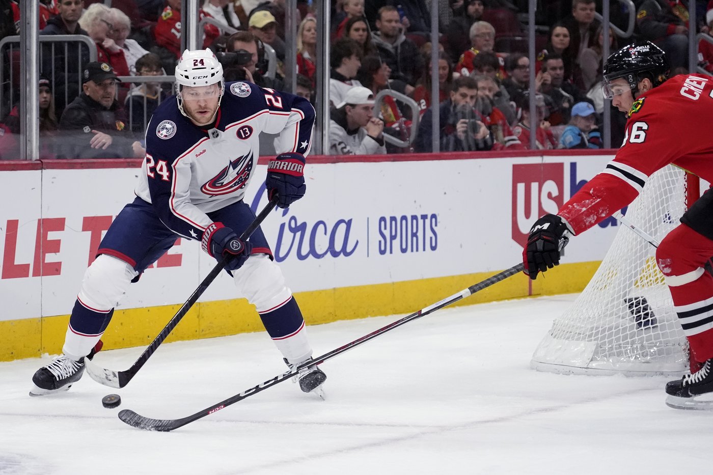 Monahan with goal and assist, Blue Jackets extend points streak to 6 with 6-3 win over Blackhawks | iNFOnews.ca Monahan with goal and assist, Blue Jackets extend points streak to 6 with 6-3 win over Blackhawks | iNFOnews.ca