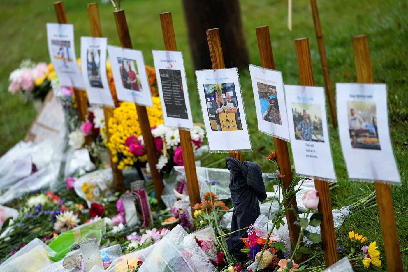 Survivors of Maine mass shooting and victims' relatives sue US government alleging negligence | iNFOnews.ca