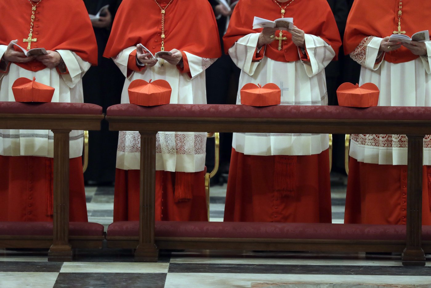 When the pope is sick, Italians always gossip about who comes next - even before 'Conclave' | iNFOnews.ca When the pope is sick, Italians always gossip about who comes next - even before 'Conclave' | iNFOnews.ca