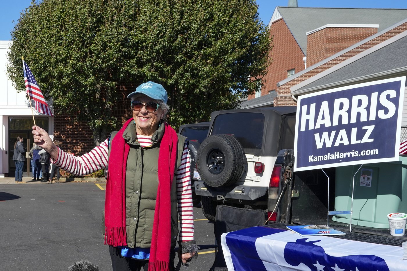 In North Carolina, Trump and Harris navigate a hurricane and a rollercoaster governor's race | iNFOnews.ca