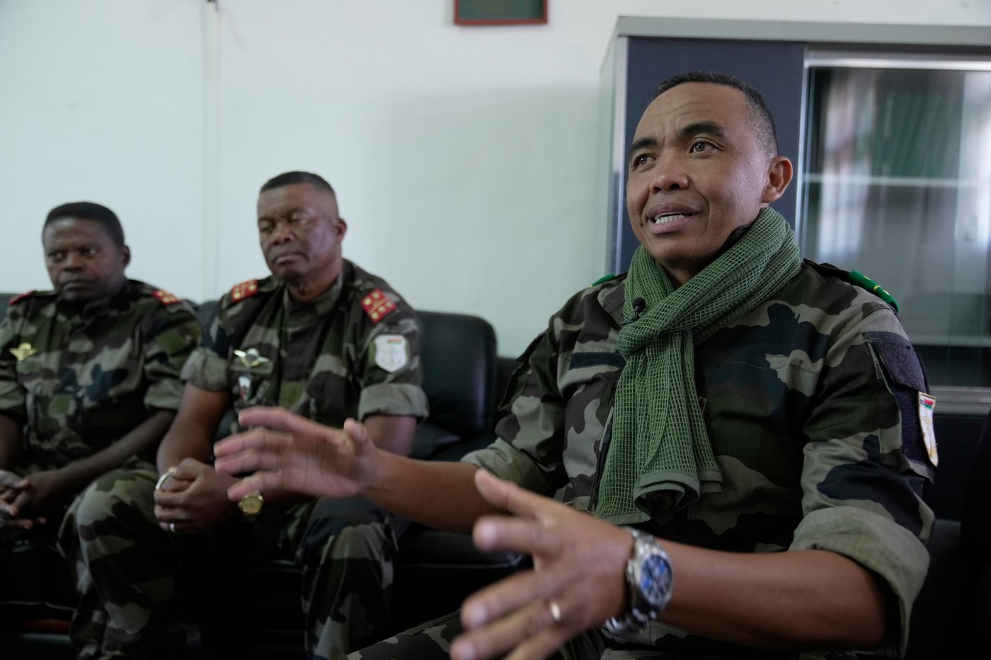 'You've been calling a lot!': How 2 AP reporters landed an interview with Madagascar’s coup leader | iNFOnews.ca