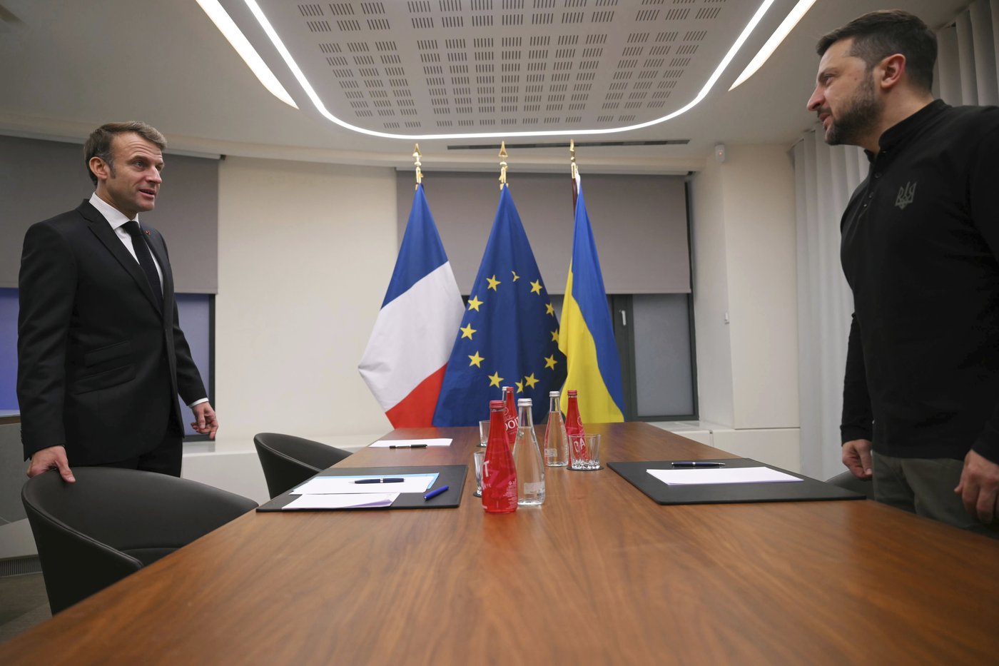 NATO leader says he wants to put Ukraine in a position of strength for any peace talks with Russia | iNFOnews.ca