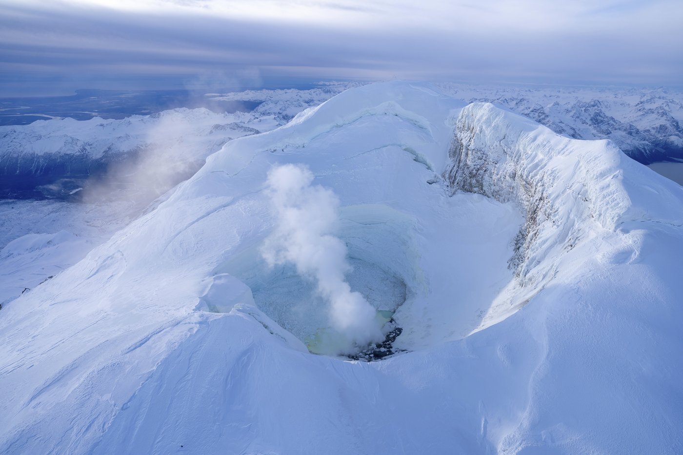 Earthquakes under a volcano near Alaska's largest city raise concerns | iNFOnews.ca Earthquakes under a volcano near Alaska's largest city raise concerns | iNFOnews.ca