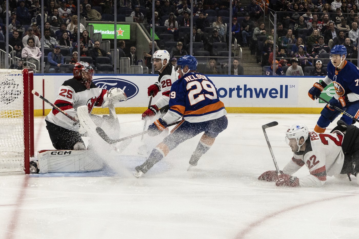 Jack Hughes scores second goal of night in OT as Devils rally to beat Islanders 4-3 | iNFOnews.ca Jack Hughes scores second goal of night in OT as Devils rally to beat Islanders 4-3 | iNFOnews.ca