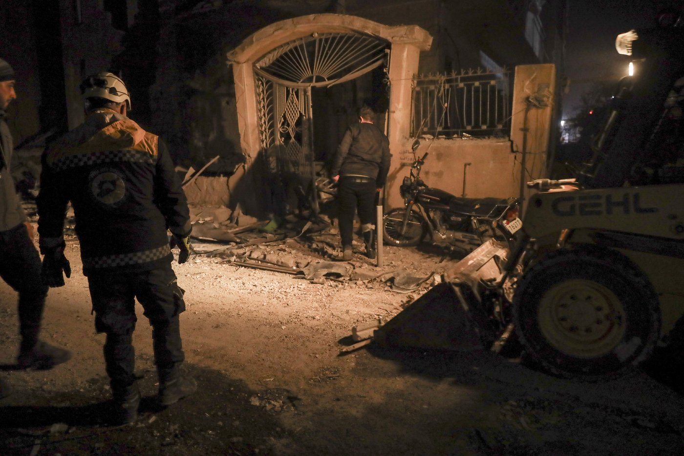 Syria launches counterattacks in an attempt to halt insurgency, as Iran's top diplomat meets Assad | iNFOnews.ca Syria launches counterattacks in an attempt to halt insurgency, as Iran's top diplomat meets Assad | iNFOnews.ca