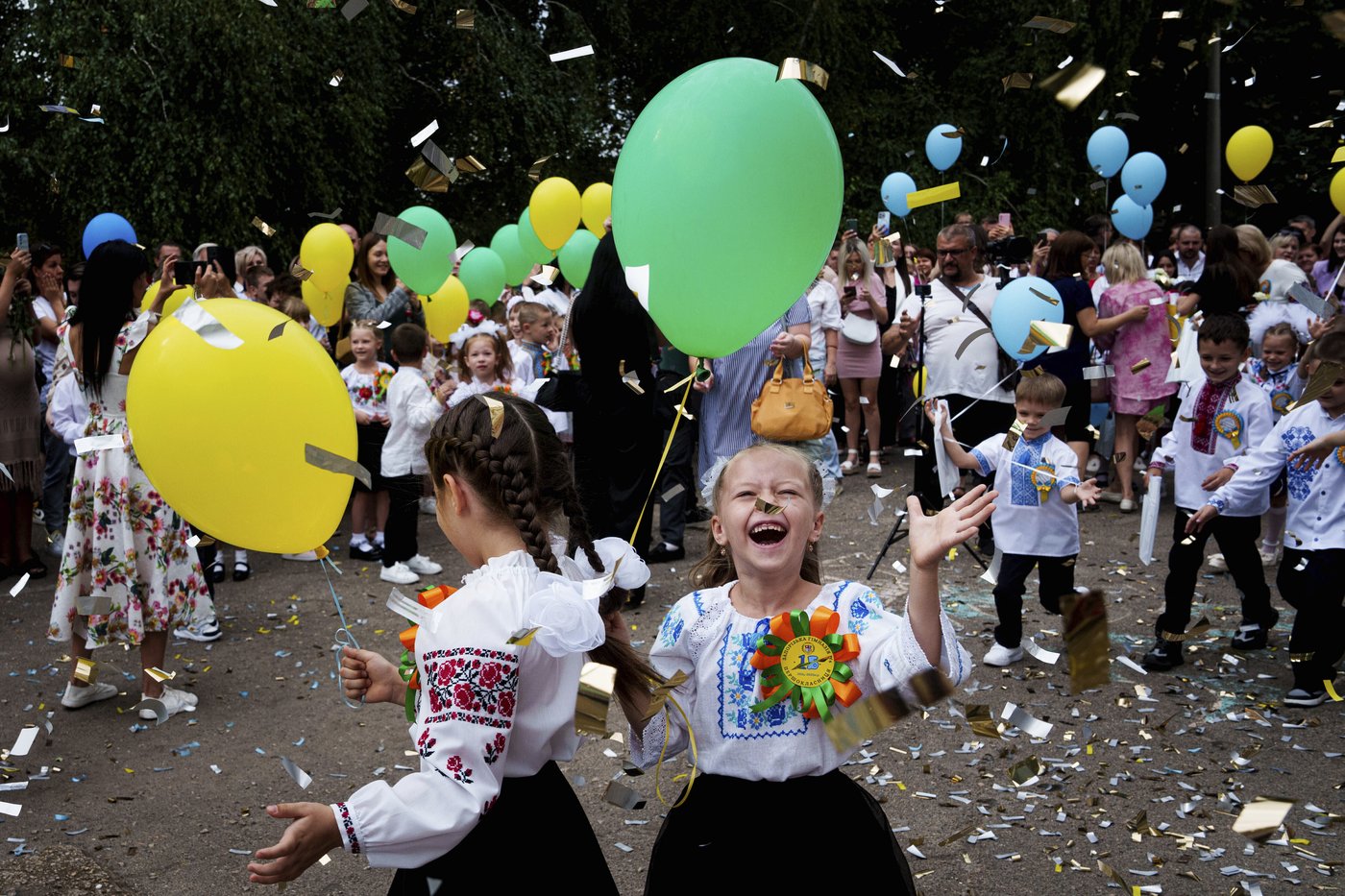 PHOTO COLLECTION: YE Top Photos Joy | iNFOnews.ca