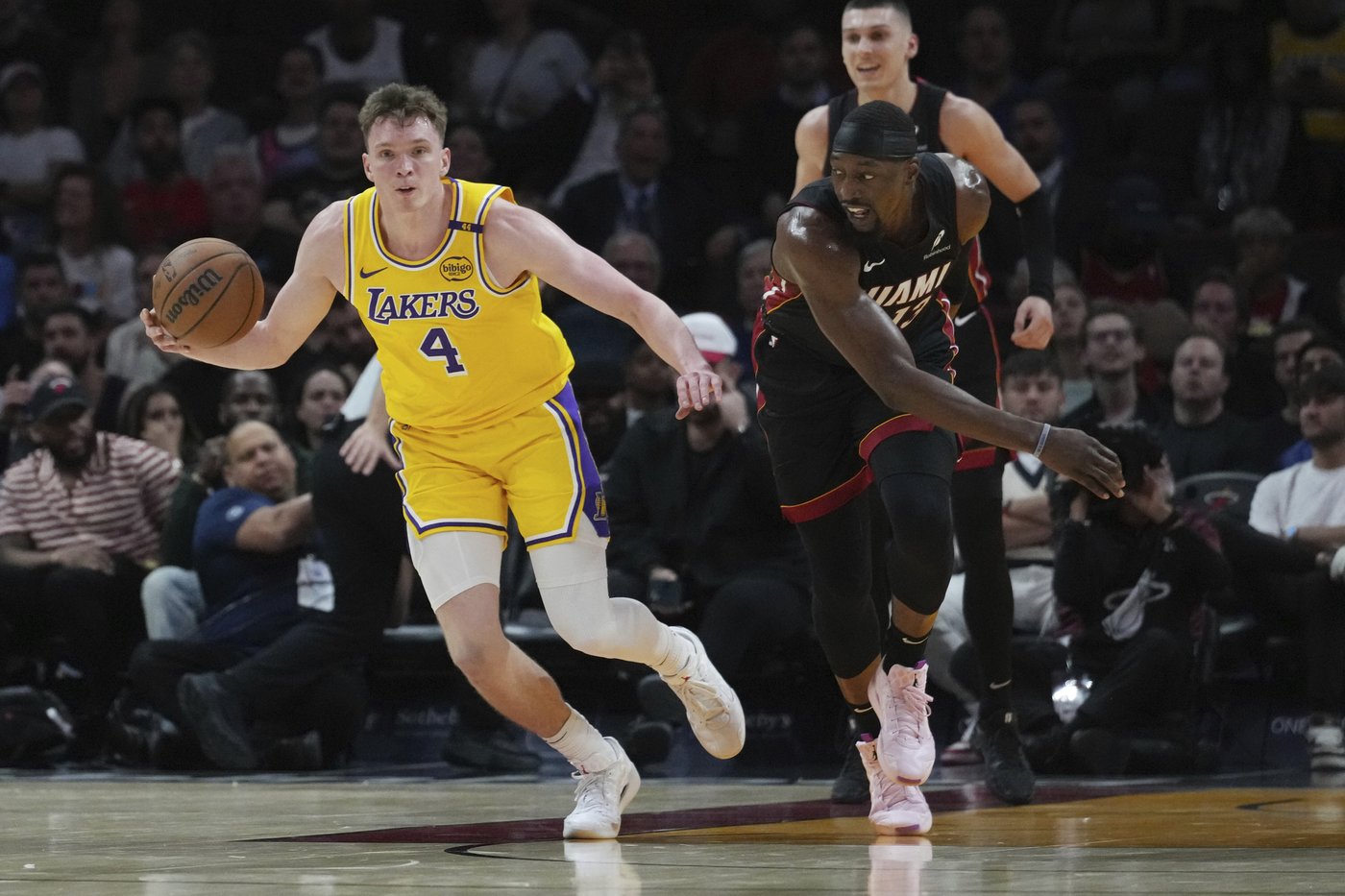 Herro scores 31, Heat roll past LeBron and struggling Lakers 134-93 | iNFOnews.ca