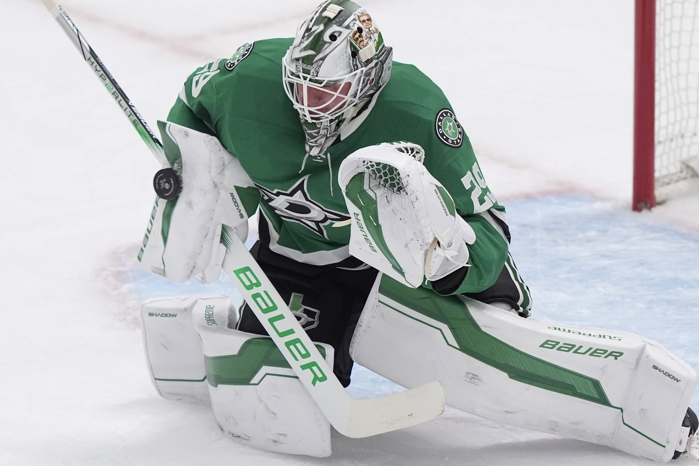 Dadonov scores 2 goals, including a penalty shot, as the Stars beat the Bruins 7-2 | iNFOnews.ca Dadonov scores 2 goals, including a penalty shot, as the Stars beat the Bruins 7-2 | iNFOnews.ca