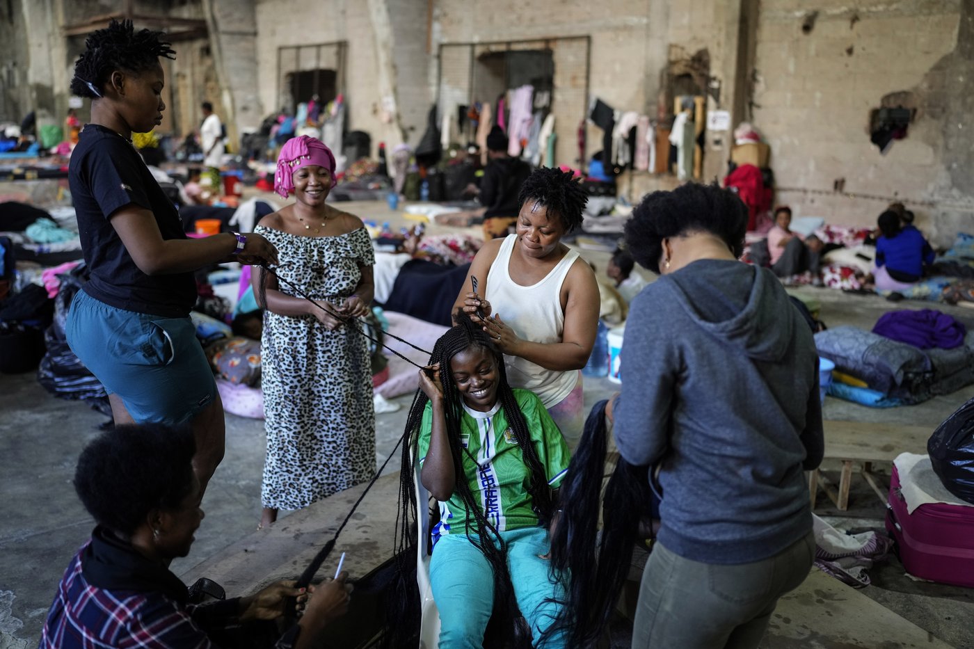 Migrant workers in Lebanon are trying to return home after alleged abuses and then war | iNFOnews.ca Migrant workers in Lebanon are trying to return home after alleged abuses and then war | iNFOnews.ca