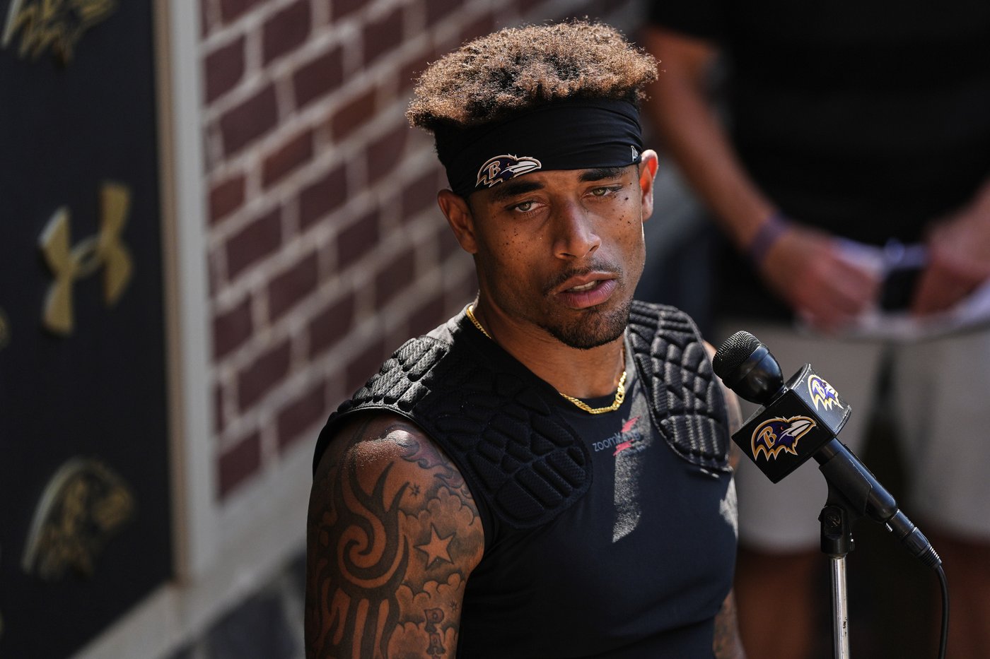 Lamar Jackson and Jaire Alexander reunite at Ravens camp. They were teammates at Louisville | iNFOnews.ca