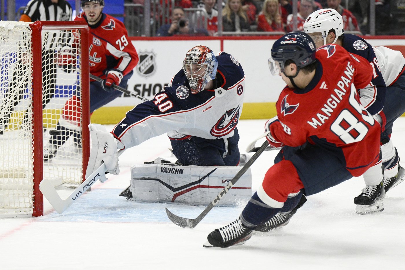 McMichael, Ovechkin power surging Capitals past Blue Jackets 7-2 | iNFOnews.ca